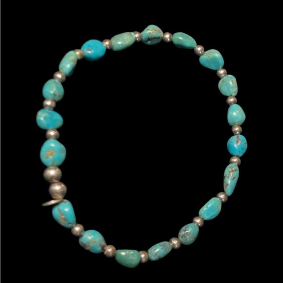 Turquoise nugget beads and sterling balls bracelet. - Picture 2 of 2